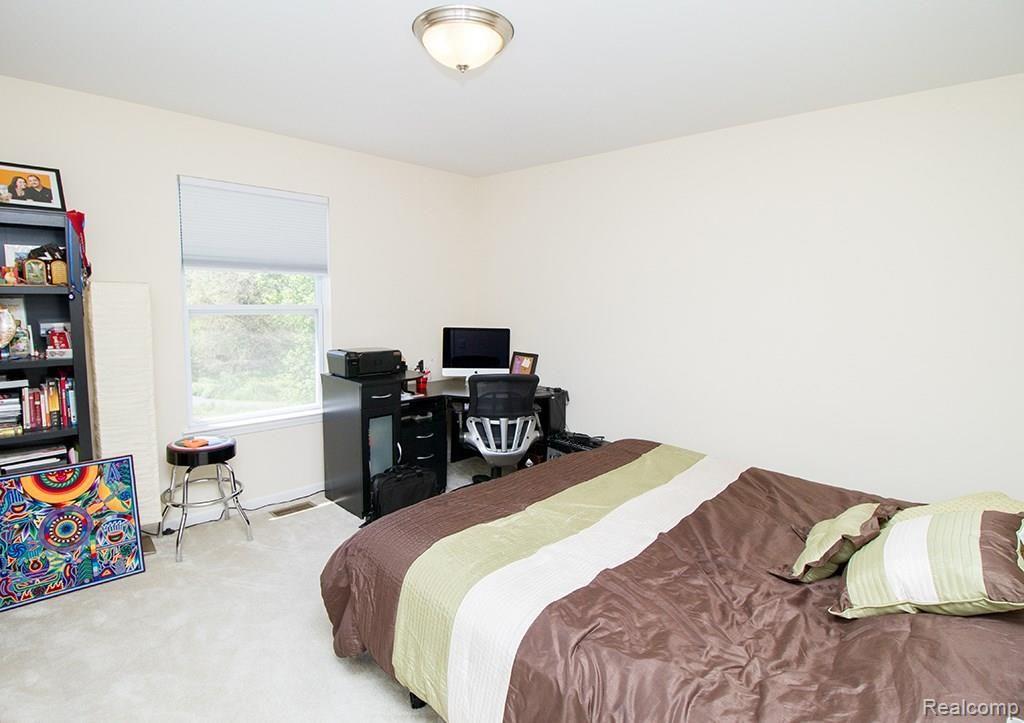 3698 Connors Drive Rochester, MI 48307 - Photo 42 of 70 C:\Users\prudential\Pictures\Connors Drive - 3698\bedroom2-3.jpg