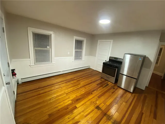 $1,800 | 33 Redfern Street, North Providence, RI 02911