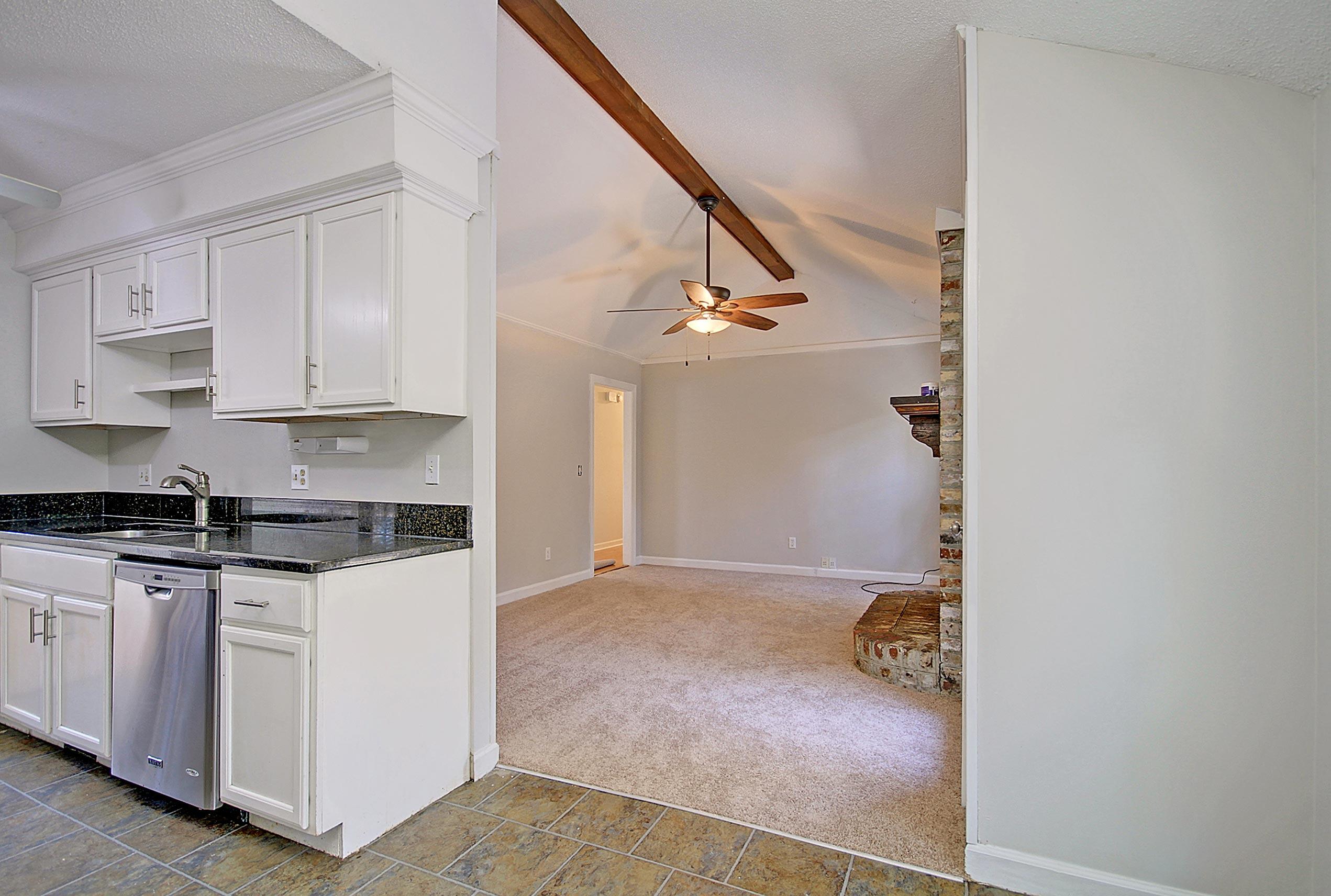114 Sandtrap Road Summerville, SC 29483 - Photo 6 of 32 CREM_114 Sandtrap_009