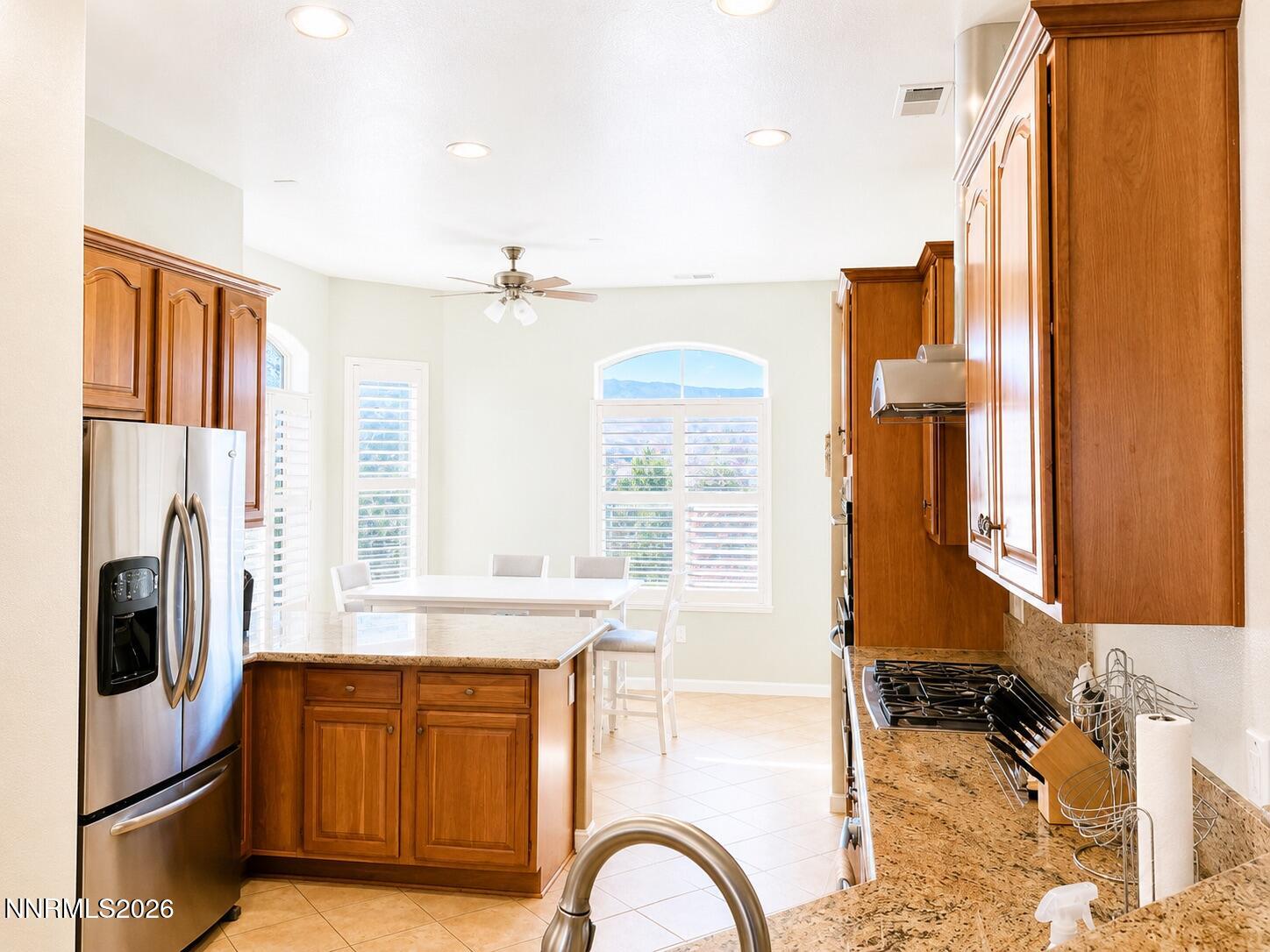 9900 Wilbur May Parkway, Unit 4803 Reno, NV 89521 - Photo 9 of 29 Kitchen