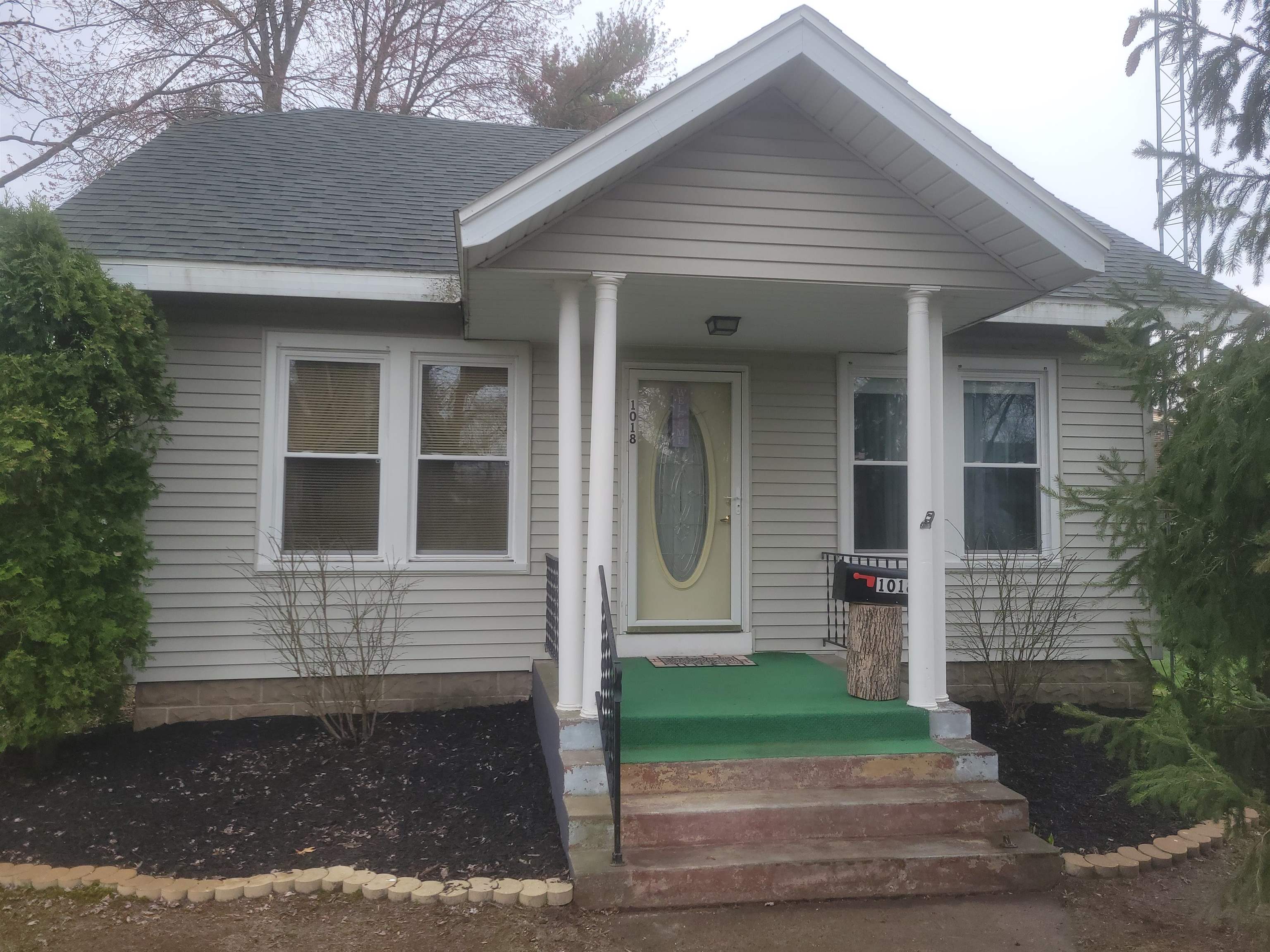 1018 Elm Street Wisconsin Dells, WI 53965 - Photo 2 of 22