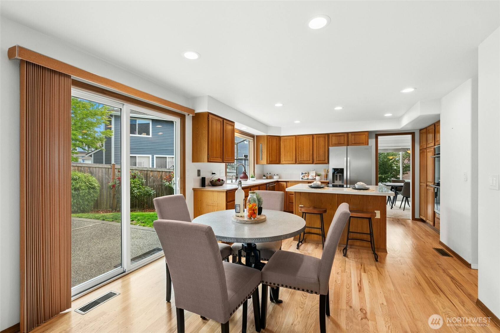 1808 Field Place Northeast Renton, WA 98059 - Photo 9 of 37