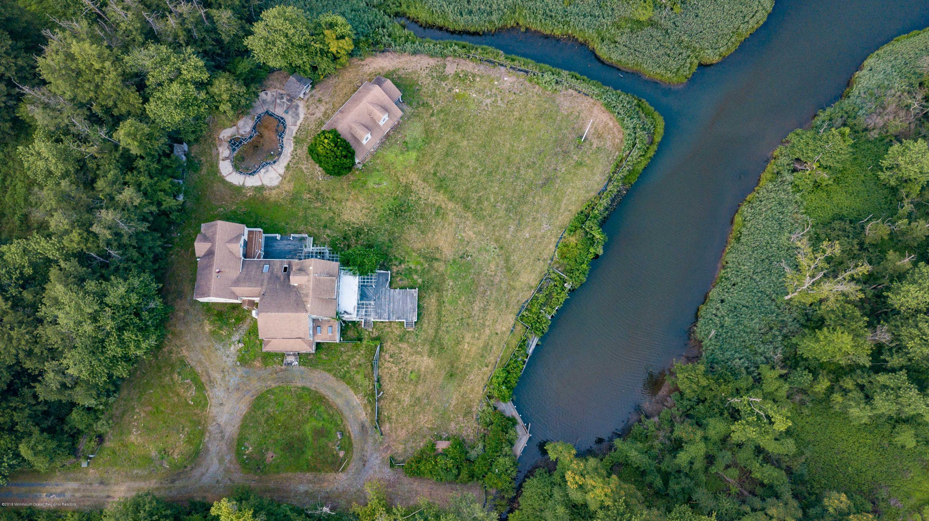 115 Rumson Road Rumson, NJ 07760 - Photo 5 of 8 an aerial view of a house