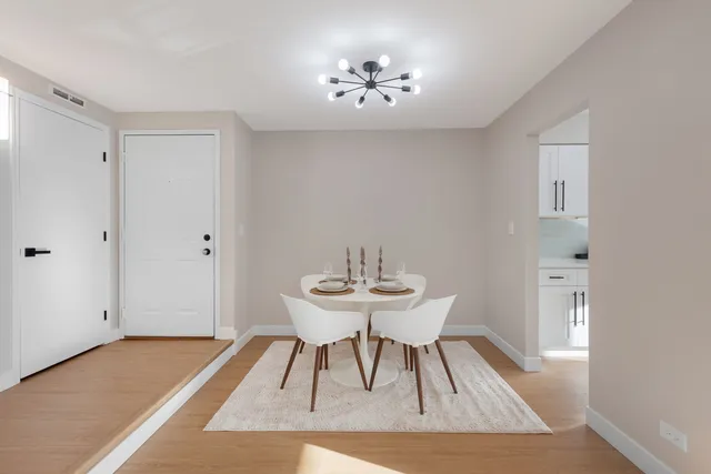 $255,000 | 6818 Joliet Road, Unit 9, Indian Head Park, IL 60525