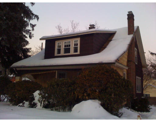 10 Virginia Road Worcester, MA 01602 - Photo 2 of 6 Gallery Image 2