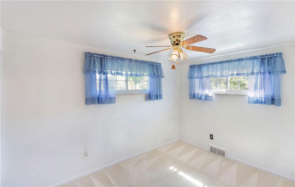 10 Riviera Road Pittsburgh, PA 15239 - Photo 14 of 22 Gallery Image 14