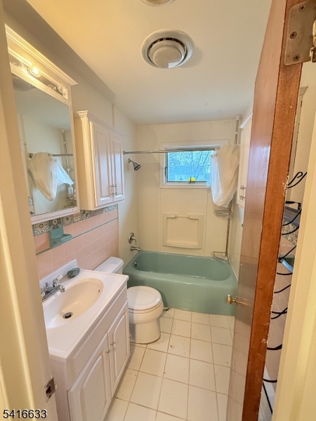 4032 Quakerbridge Road Lawrence Township, NJ 08648 - Photo 8 of 9 a bathroom with a sink toilet and shower