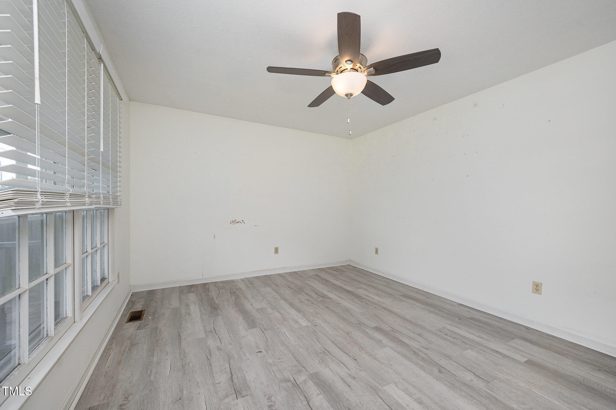 303 Wren Lane Clayton, NC 27520 - Photo 16 of 35 015_kv0a4969-edit_660