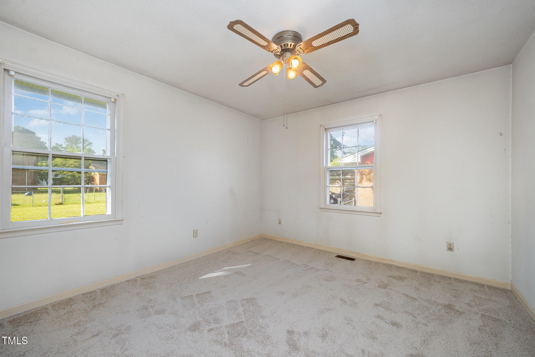 303 Wren Lane Clayton, NC 27520 - Photo 22 of 35 021_kv0a4998-edit_368