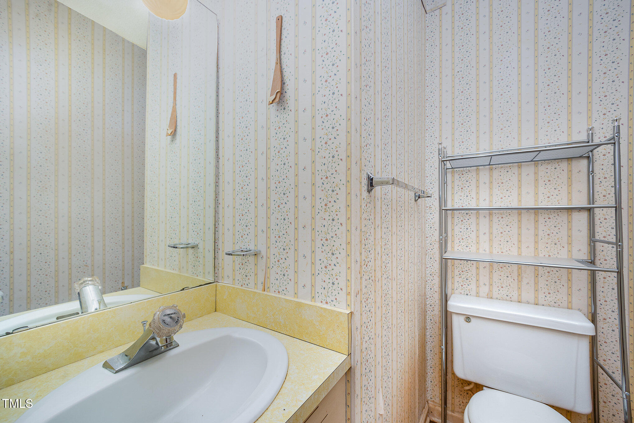 303 Wren Lane Clayton, NC 27520 - Photo 25 of 35 024_kv0a5007-edit_642