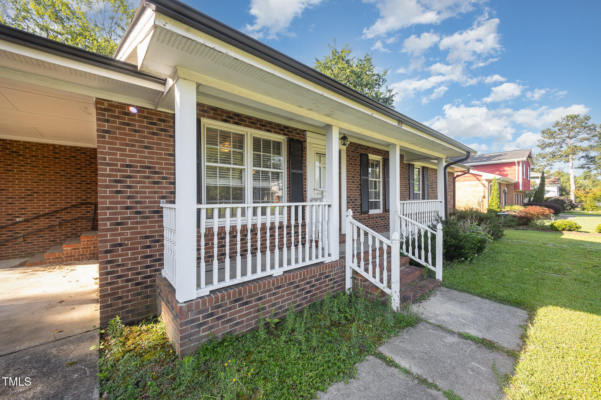 303 Wren Lane Clayton, NC 27520 - Photo 6 of 35 005_kv0a4954-edit_474