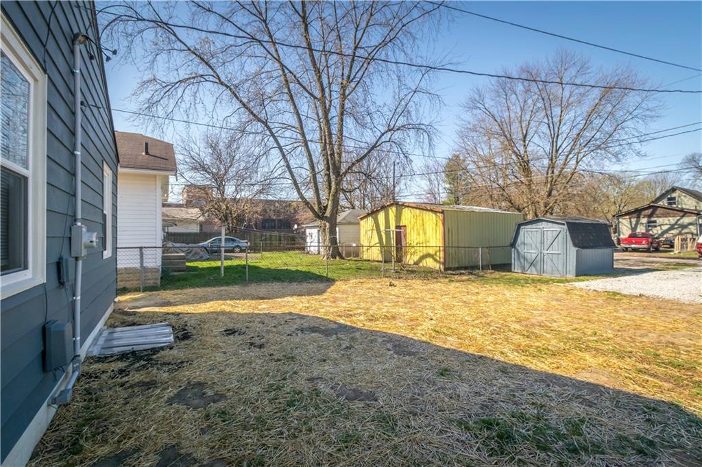 722 North Rochester Avenue Indianapolis, IN 46222 - Photo 5 of 33 Gallery Image 5
