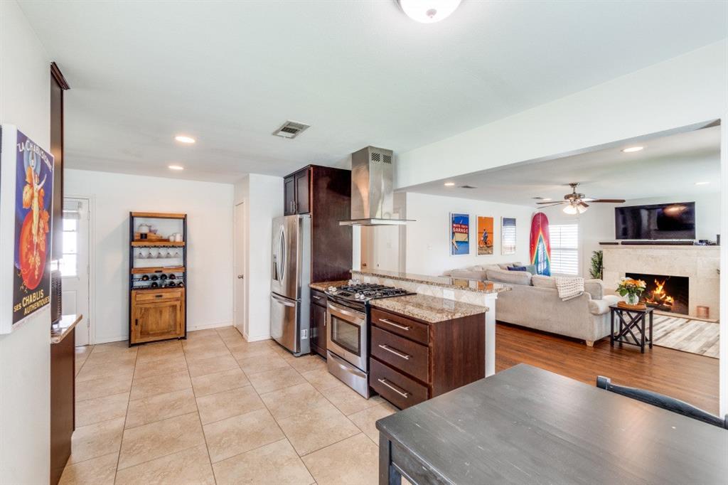 4303 Skillman Street Dallas, TX 75206 - Photo 11 of 25