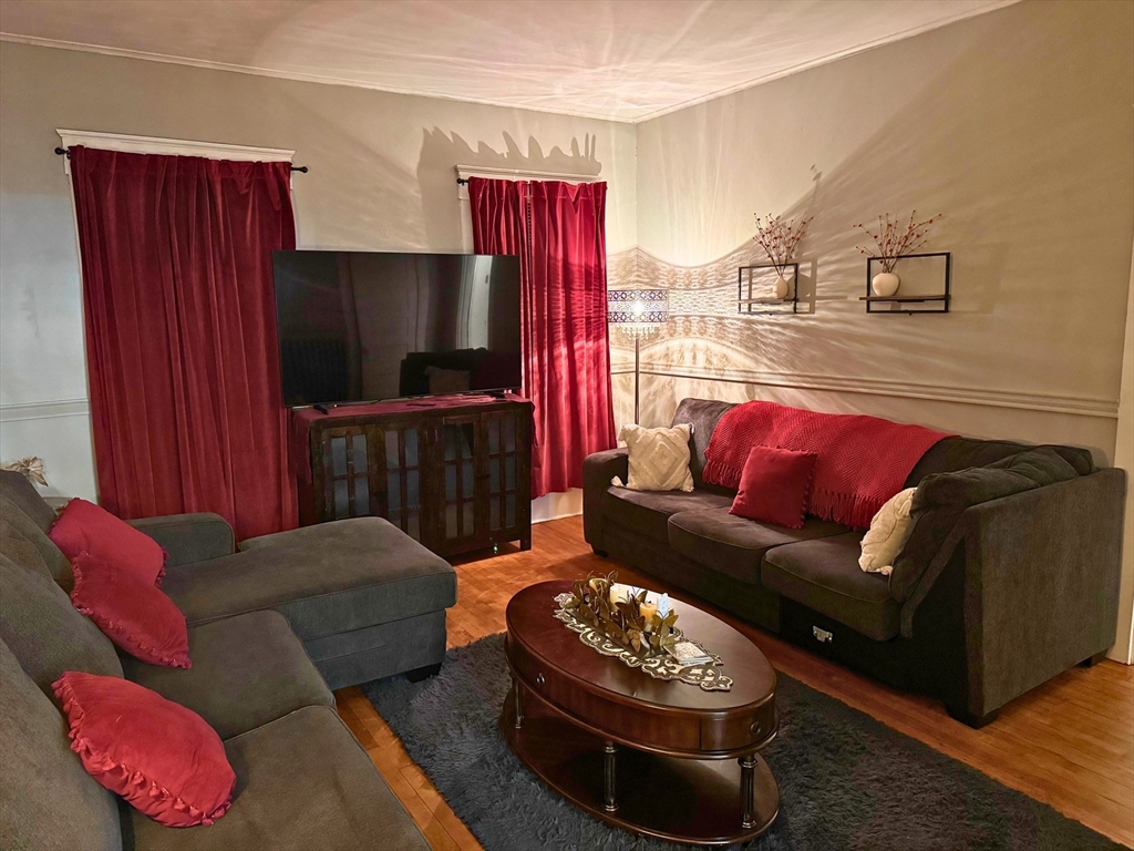 47 Main Street, Unit 1 Northborough, MA 01532 - Photo 8 of 26