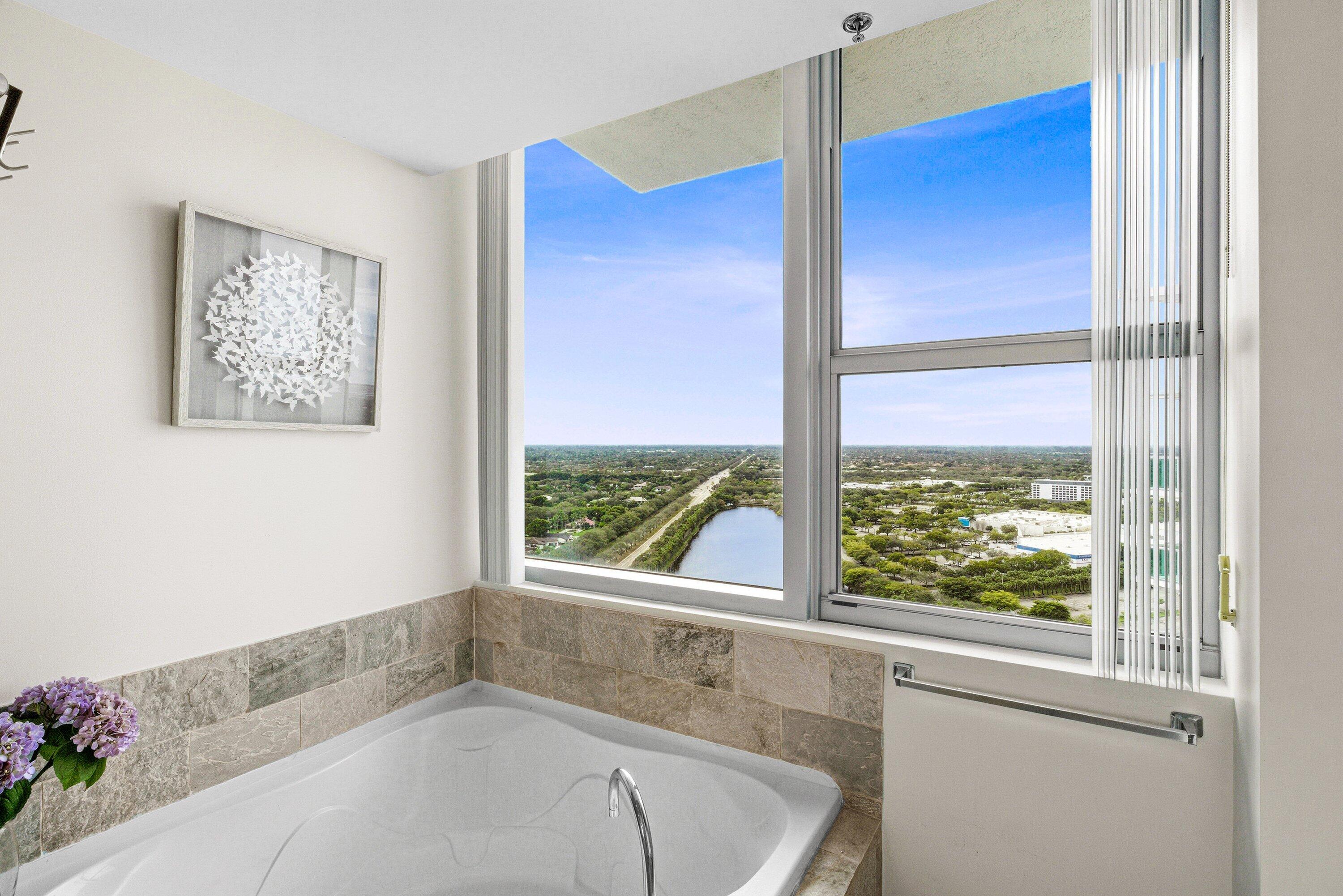 2641 North Flamingo Road, Unit 2701N Sunrise, FL 33323 - Photo 14 of 38 016-2641NorthFlamingoRoad-Plantation-FL-