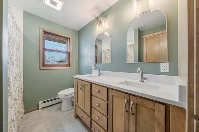 $440,000 | W1008 County Rd JJ, Kaukauna, WI 54130