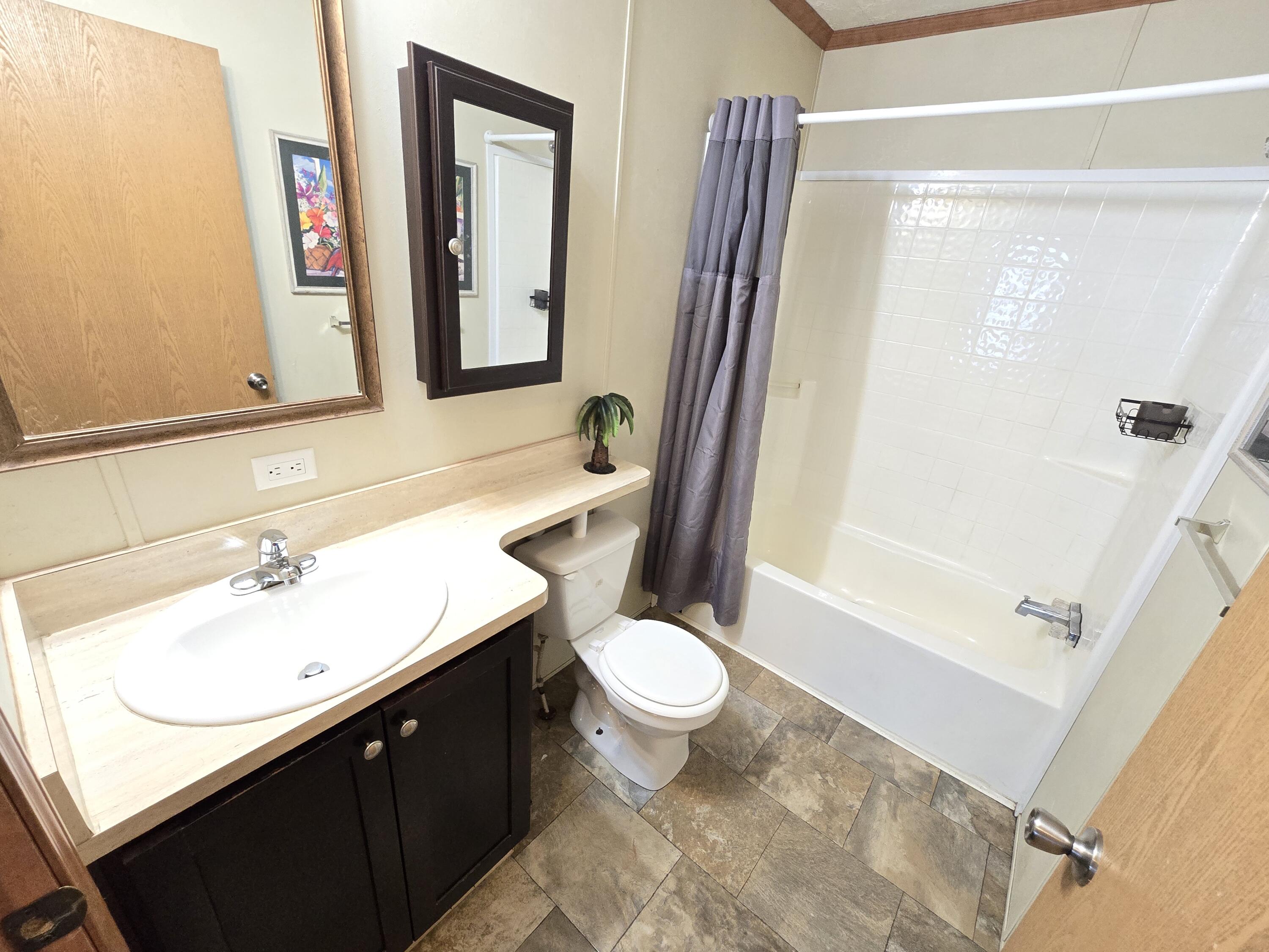 17182 Canmore Street Macomb, MI 48044 - Photo 14 of 20 20251001_125027