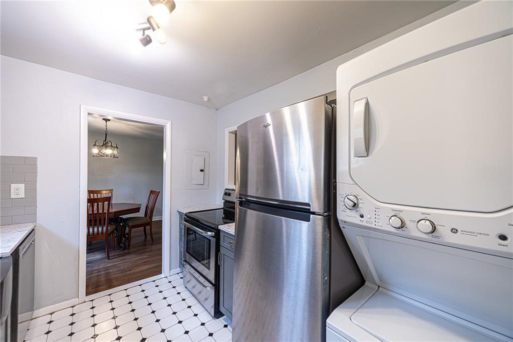 1111 Clairemont Avenue, Unit J2 Decatur, GA 30030 - Photo 12 of 22