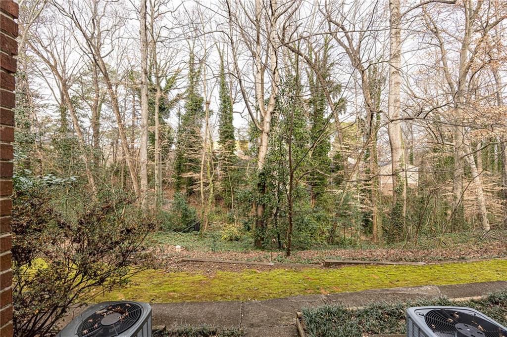 1111 Clairemont Avenue, Unit J2 Decatur, GA 30030 - Photo 20 of 22