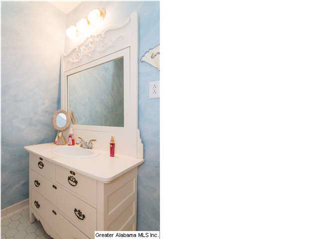 1735 Hummingbird Lane Birmingham, AL 35226 - Photo 24 of 31