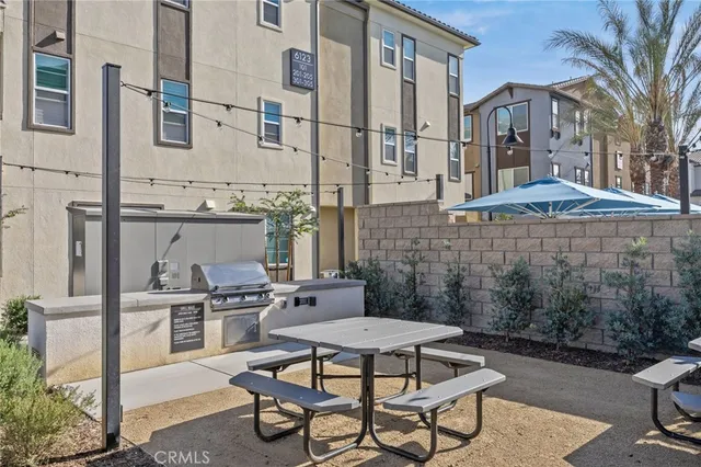 $3,400 | 6137 Valentina Way, Unit 201, Eastvale, CA 92880