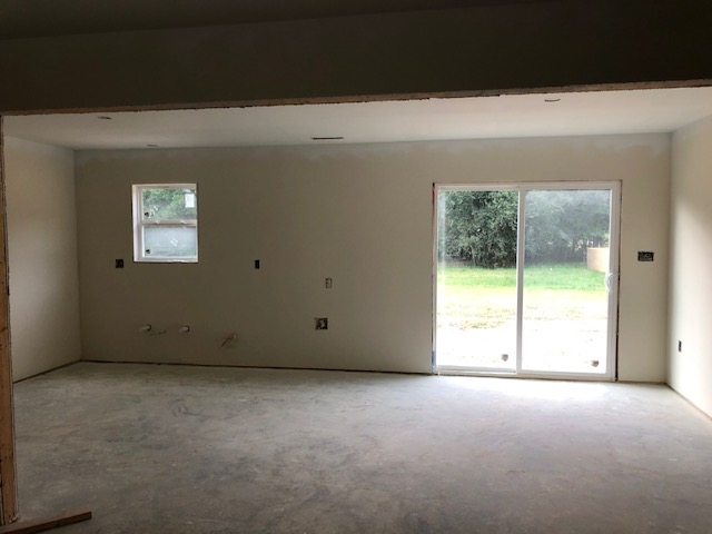 353 Old Lowe Road Spartanburg, SC 29303 - Photo 3 of 10 Kitchen