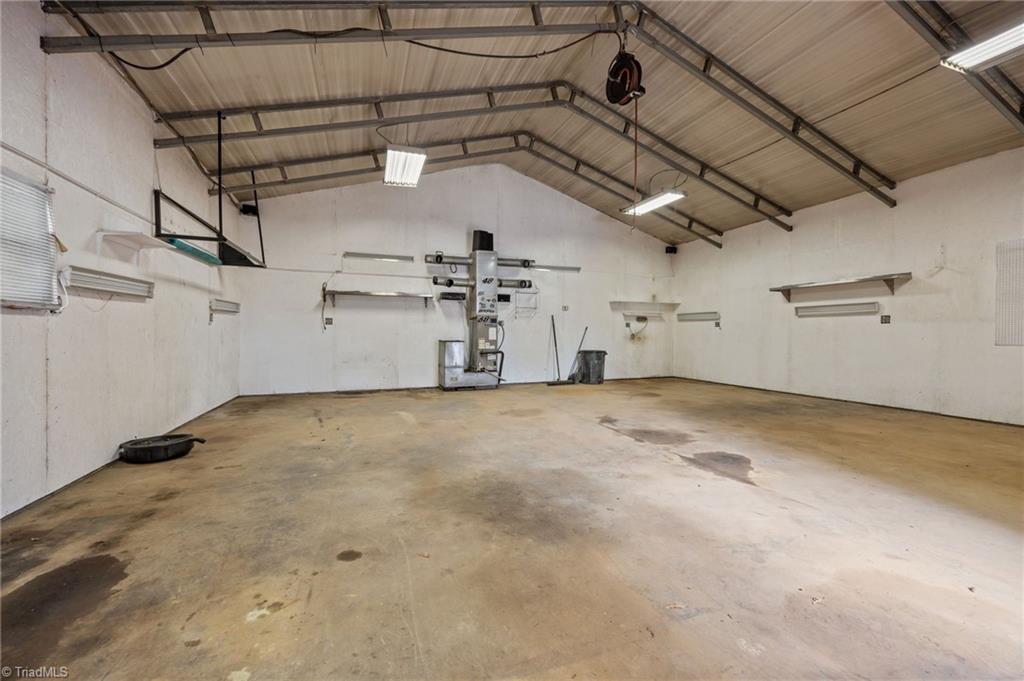 7410 Friendship Ledford Road Winston-Salem, NC 27107 - Photo 25 of 41