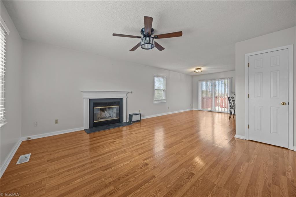 7410 Friendship Ledford Road Winston-Salem, NC 27107 - Photo 3 of 41