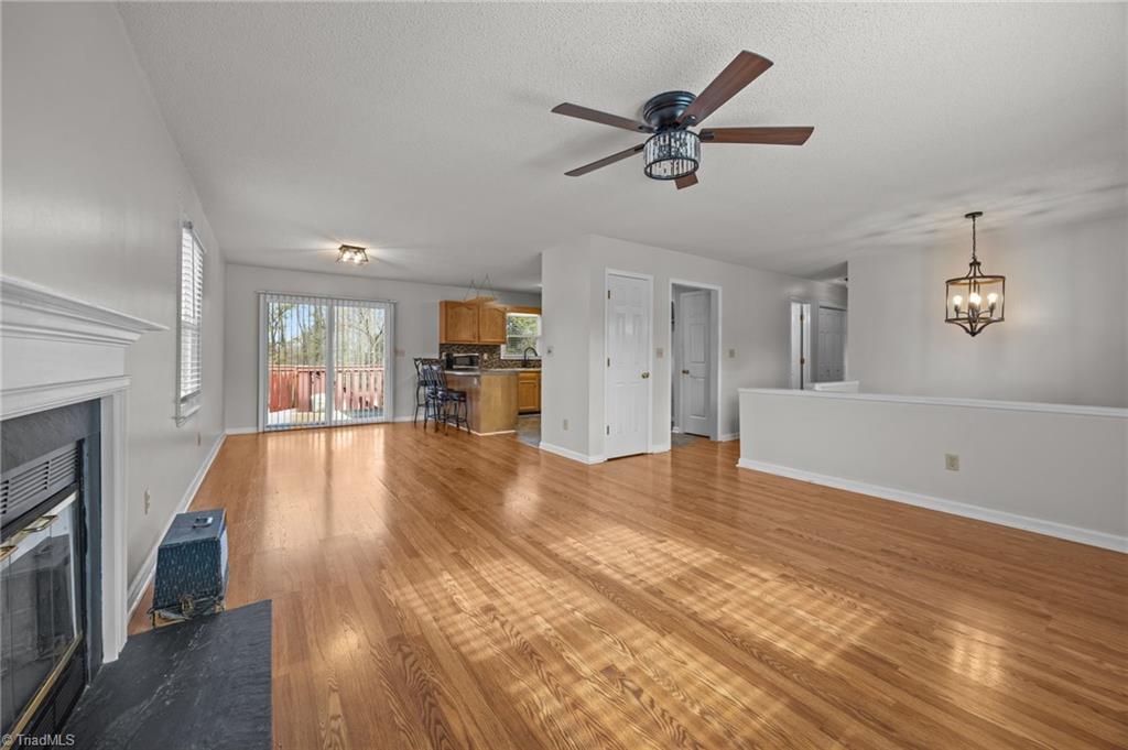 7410 Friendship Ledford Road Winston-Salem, NC 27107 - Photo 4 of 41