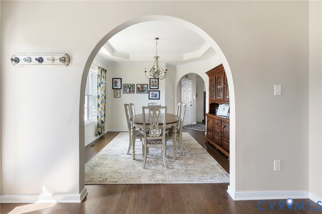 11406 Avening Road Midlothian, VA 23112 - Photo 2 of 36