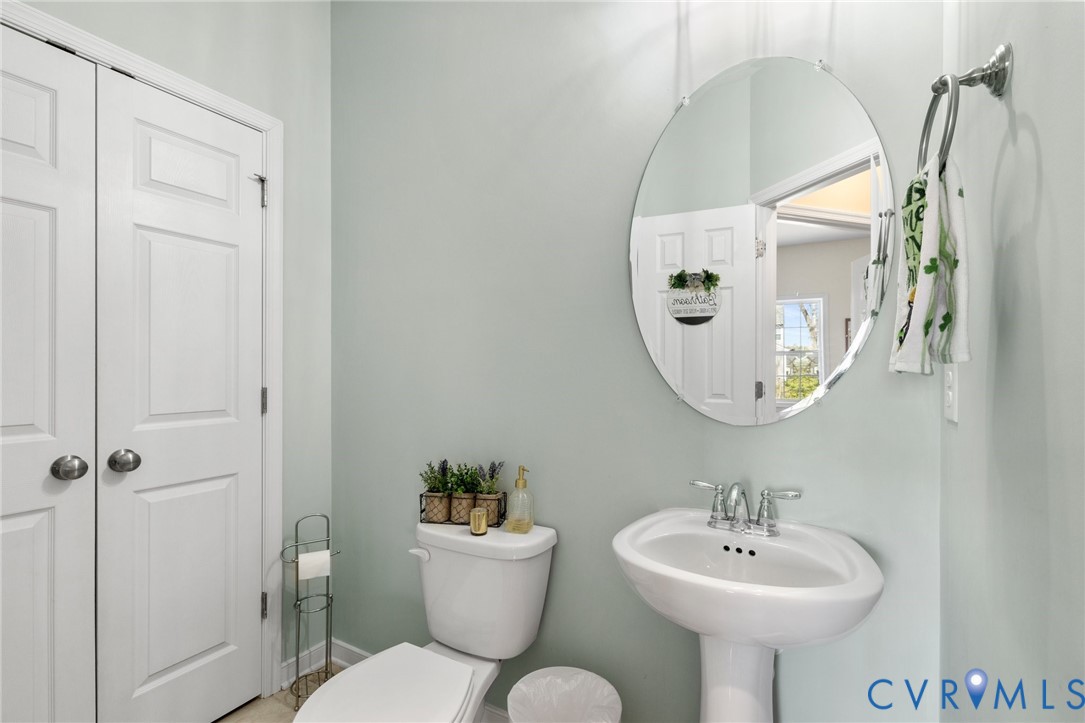 11406 Avening Road Midlothian, VA 23112 - Photo 7 of 36