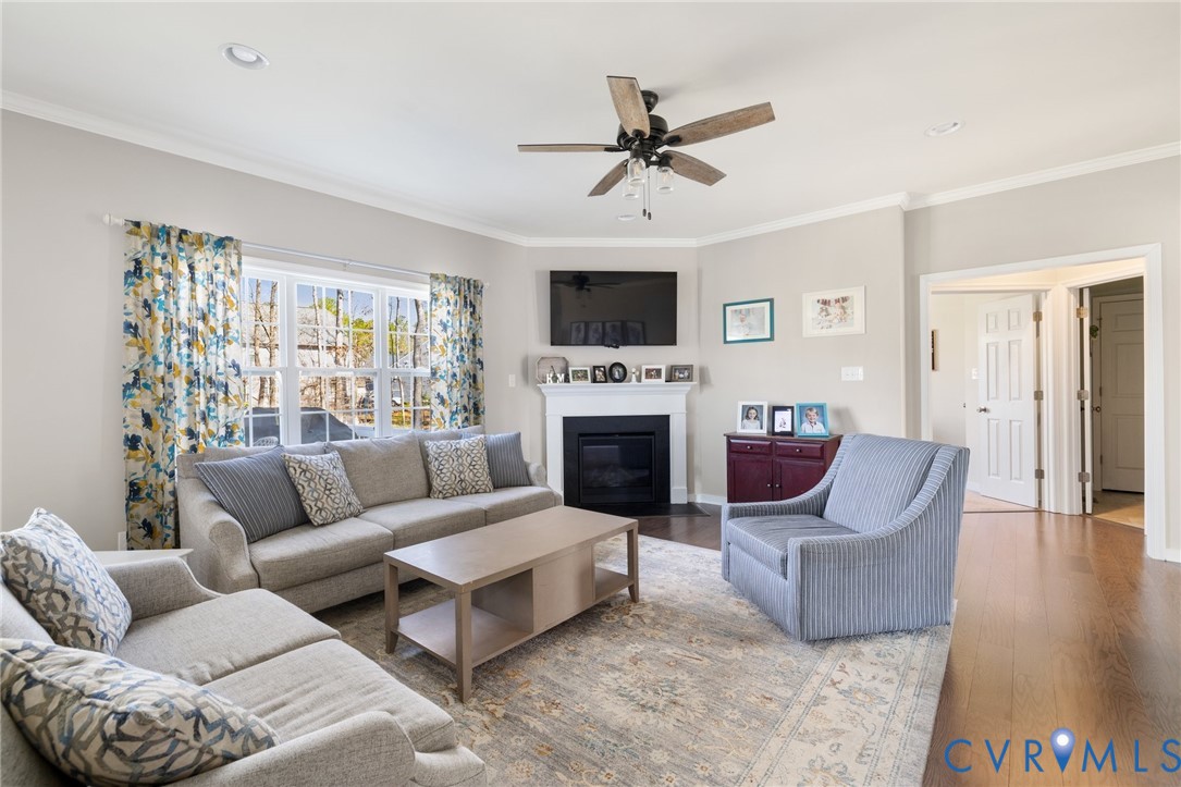 11406 Avening Road Midlothian, VA 23112 - Photo 9 of 36