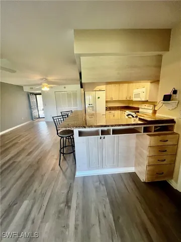 $213,900 | 5765 Trailwinds Drive, Unit 115, Fort Myers, FL 33907