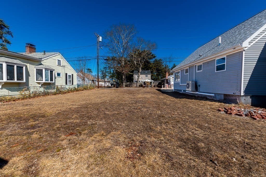 43 Shore Avenue Wareham, MA 02571 - Photo 32 of 42