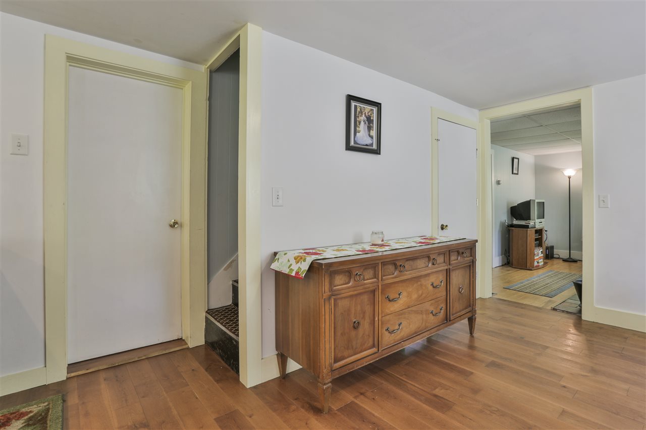 307 East Mountain Road Newport, NH 03773 - Photo 11 of 28 Gallery Image 11