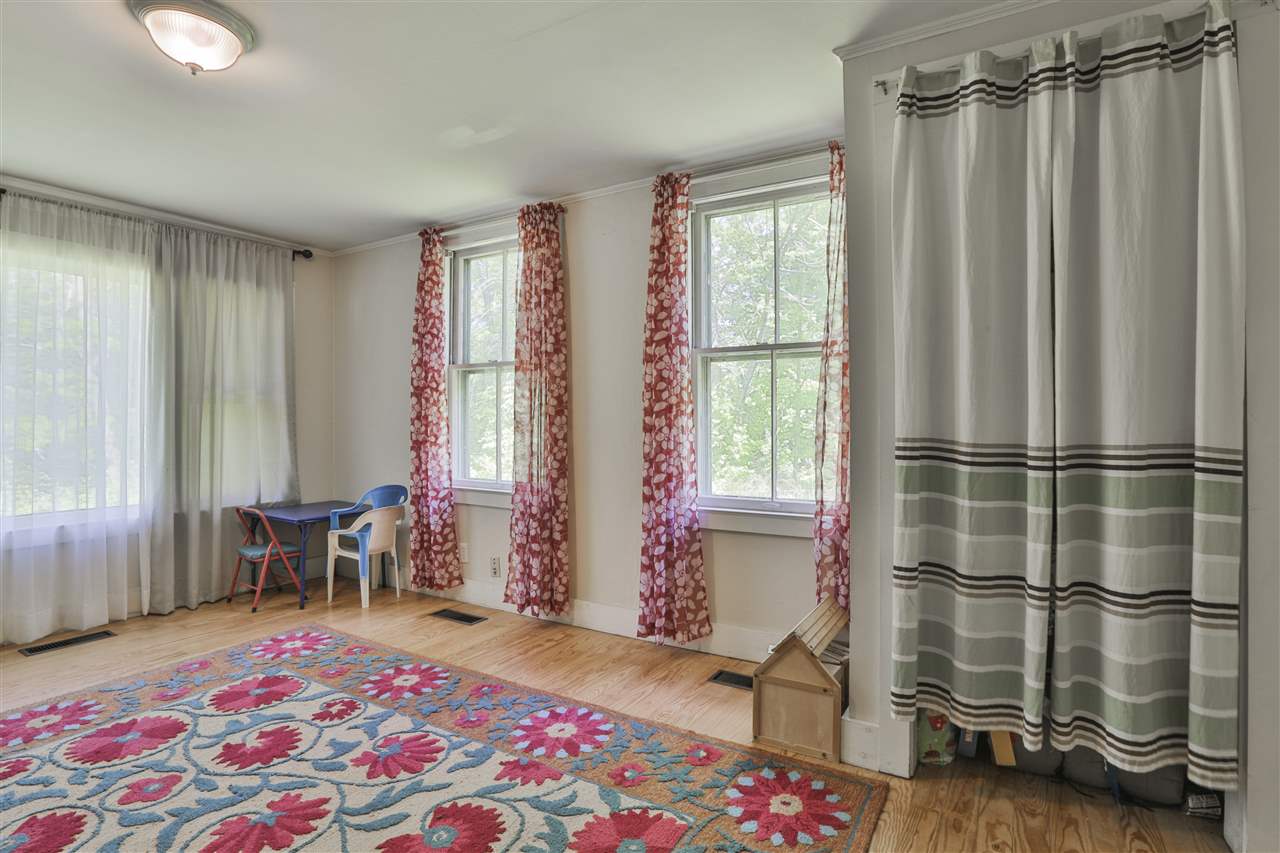 307 East Mountain Road Newport, NH 03773 - Photo 15 of 28 Gallery Image 15