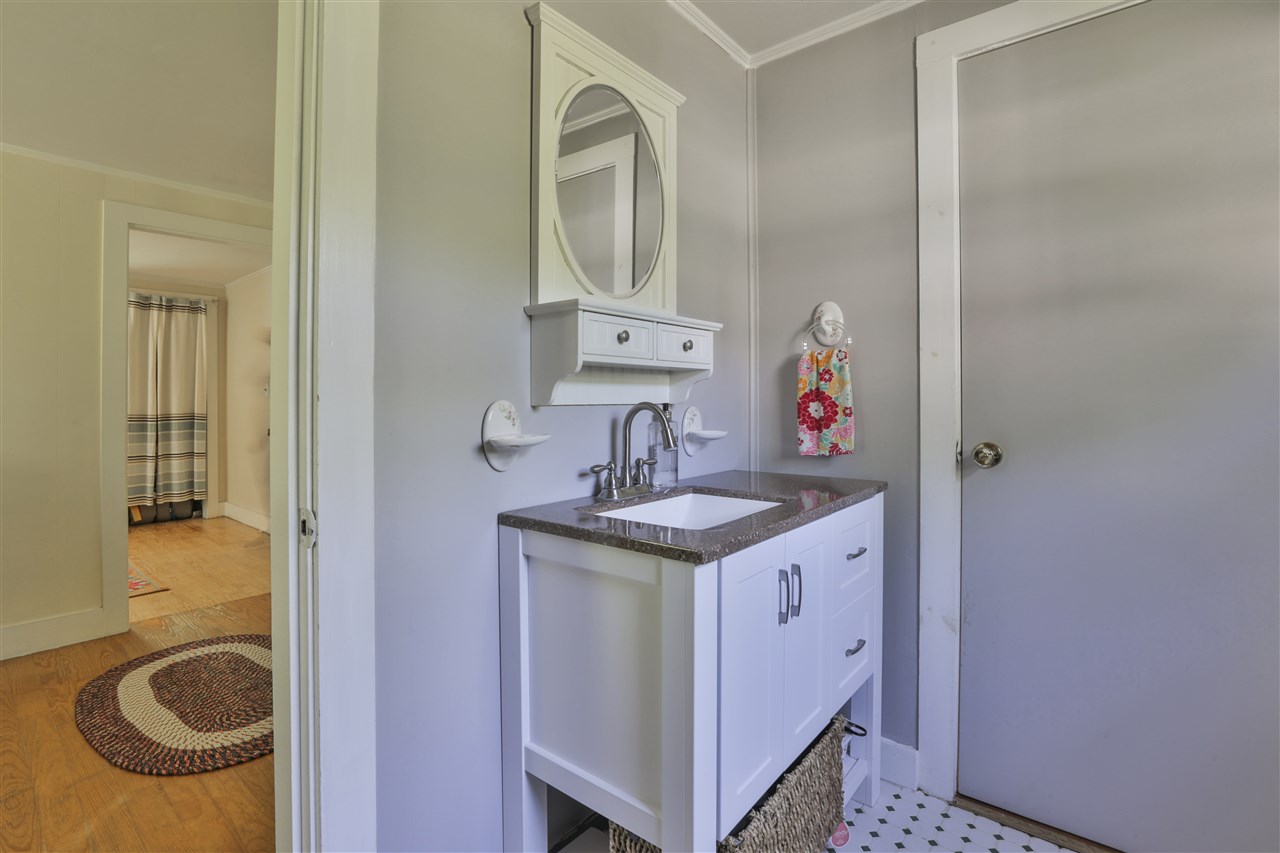 307 East Mountain Road Newport, NH 03773 - Photo 18 of 28 Gallery Image 18