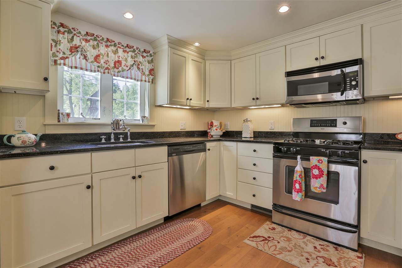 307 East Mountain Road Newport, NH 03773 - Photo 5 of 28 Gallery Image 5