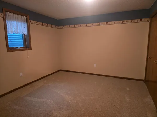 $279,000 | 614 11th Street North, Mountain Lake, MN 56159
