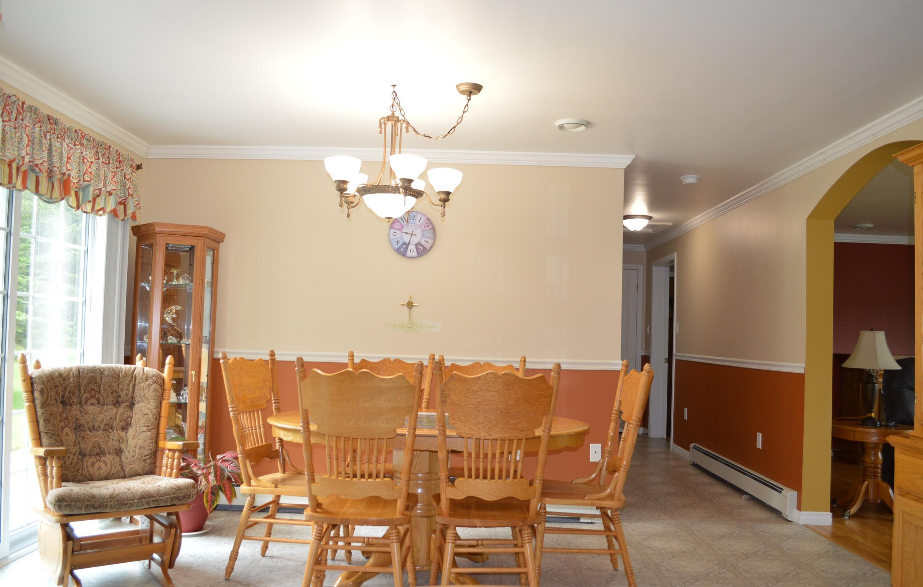 25 Pine Street Fort Kent, ME 04743 - Photo 18 of 32 Dining Area
