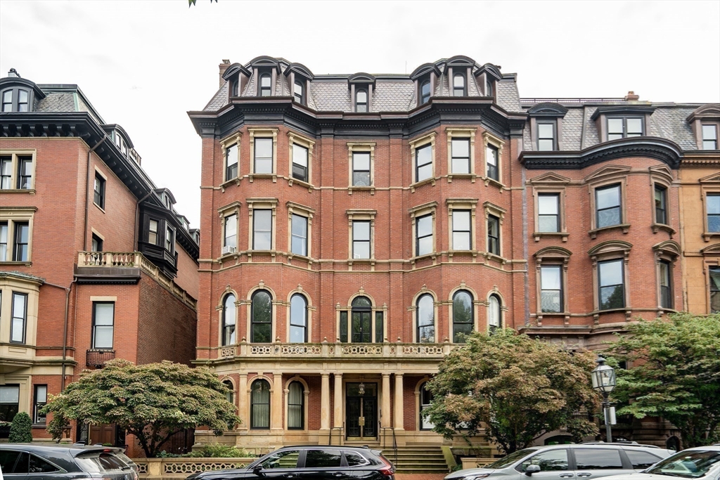 40 Commonwealth Avenue, Unit A Boston, MA 02116 - Photo 12 of 17