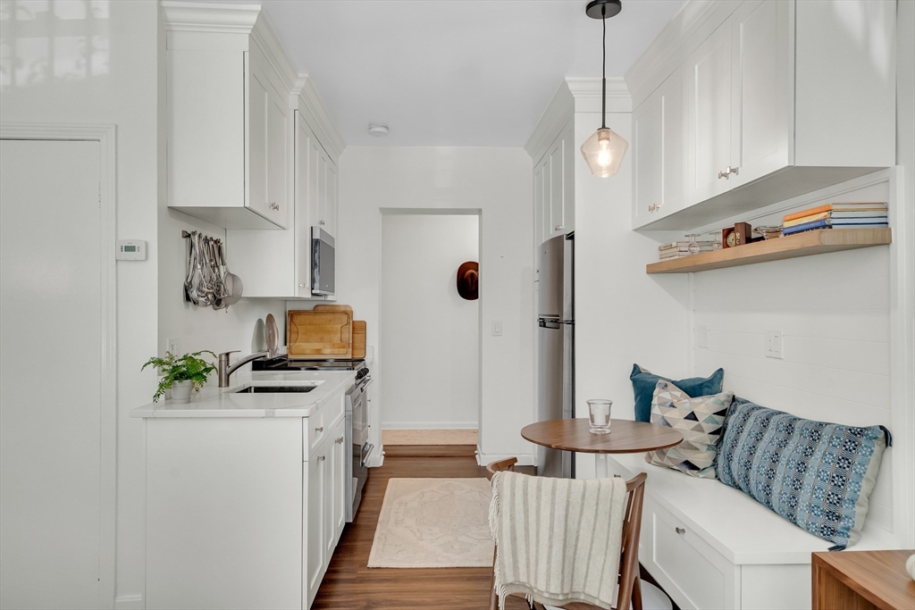 40 Commonwealth Avenue, Unit A Boston, MA 02116 - Photo 7 of 17