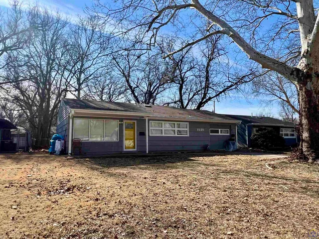 $126,540 | 1525 Southwest 24th Street, Topeka, KS 66611