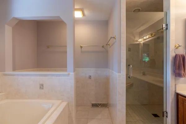 $699,999 | W5281 North Osprey Drive, New Lisbon, WI 53950