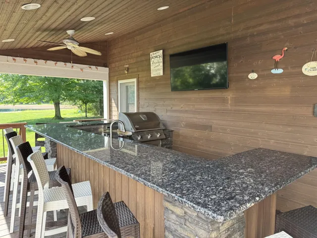 $743,999 | W5281 North Osprey Drive, New Lisbon, WI 53950