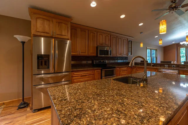 $743,999 | W5281 North Osprey Drive, New Lisbon, WI 53950