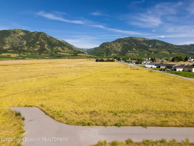 $93,000 | 2nd Street West, Bedford, WY 83112