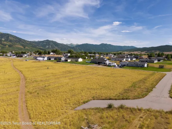 $93,000 | 2nd Street West, Bedford, WY 83112