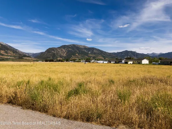 $93,000 | 2nd Street West, Bedford, WY 83112