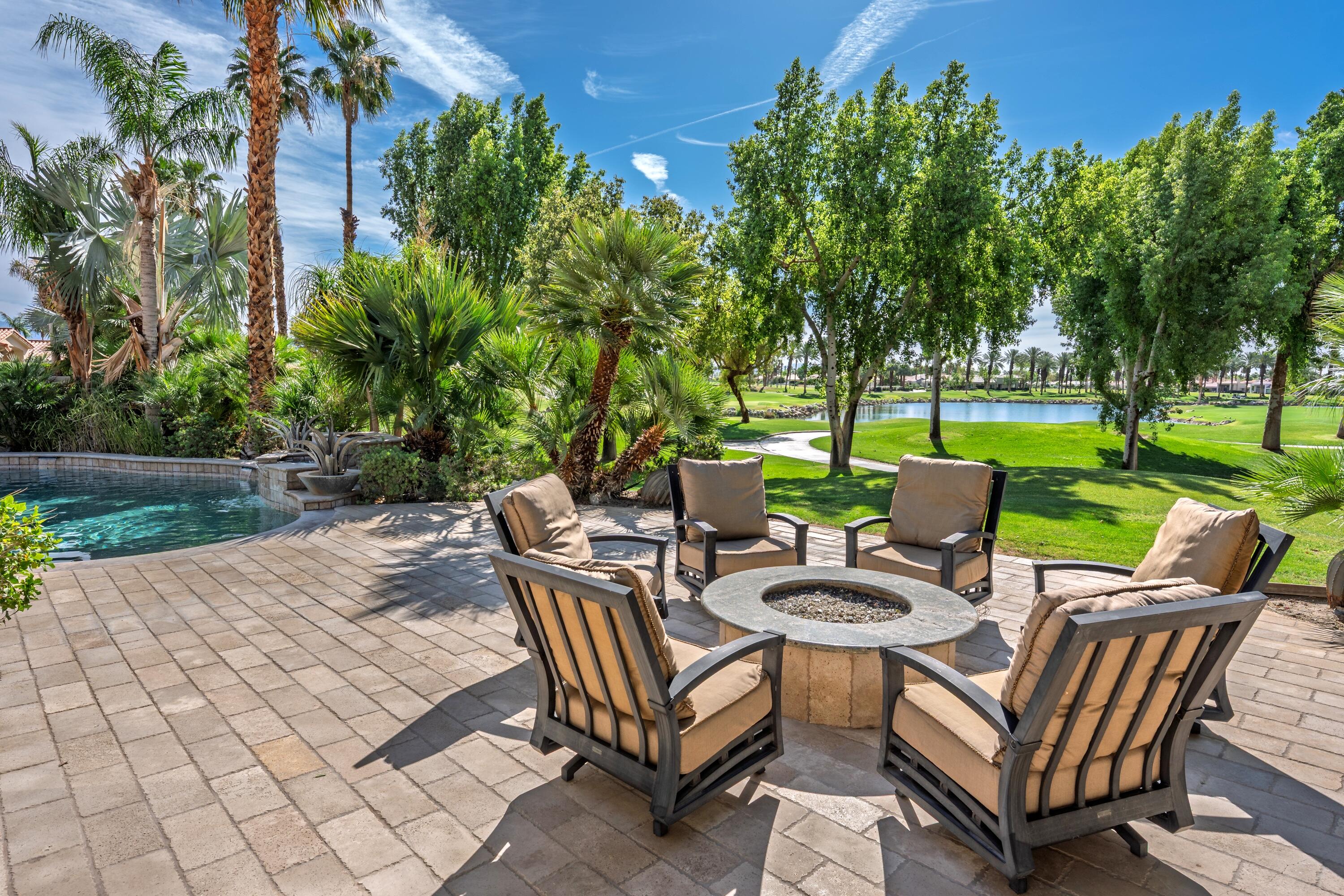 54310 Riviera La Quinta, CA 92253 - Photo 11 of 37 Photo-14